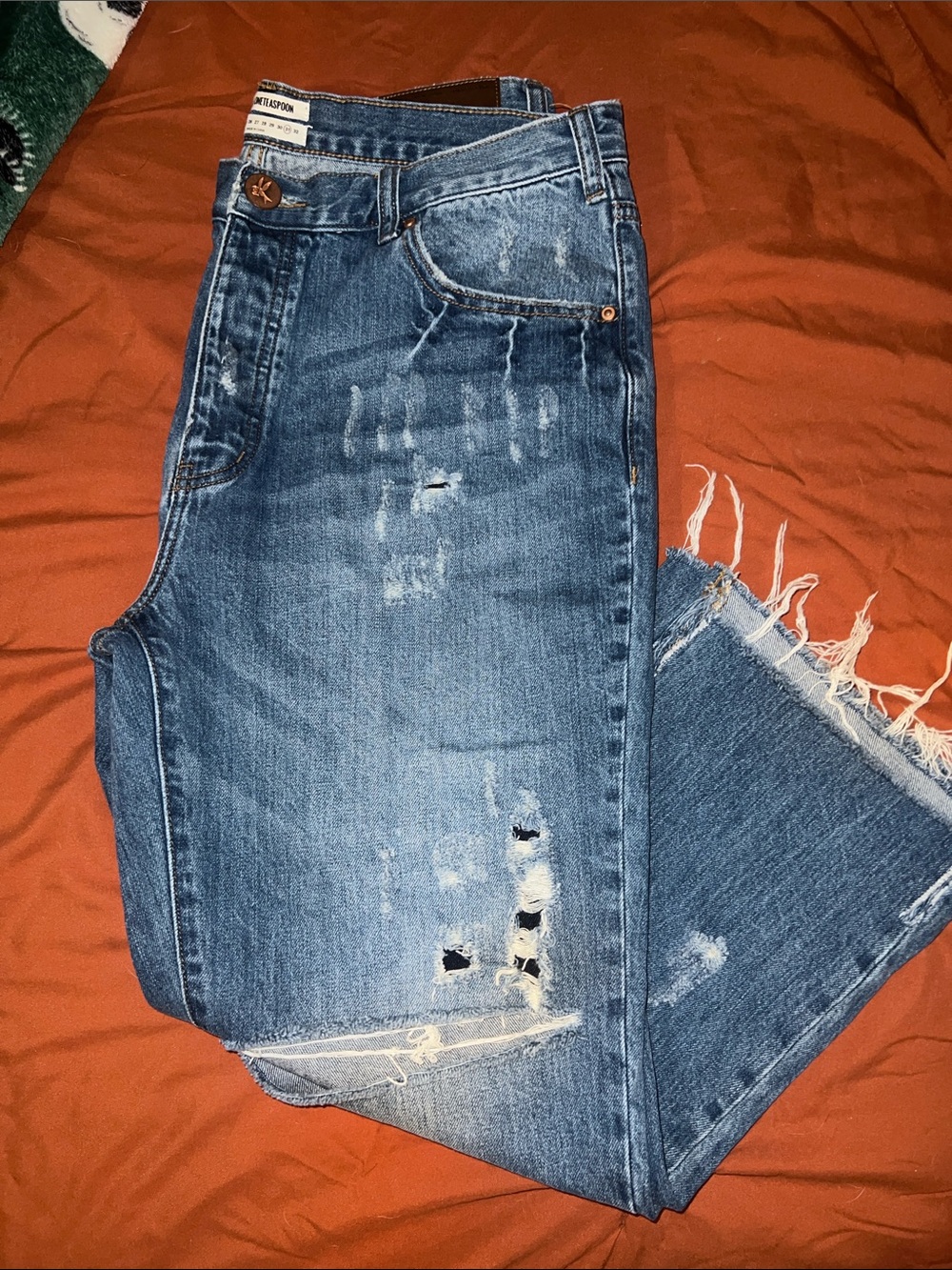 Women's Straight Leg Ripped Jeans - Blue